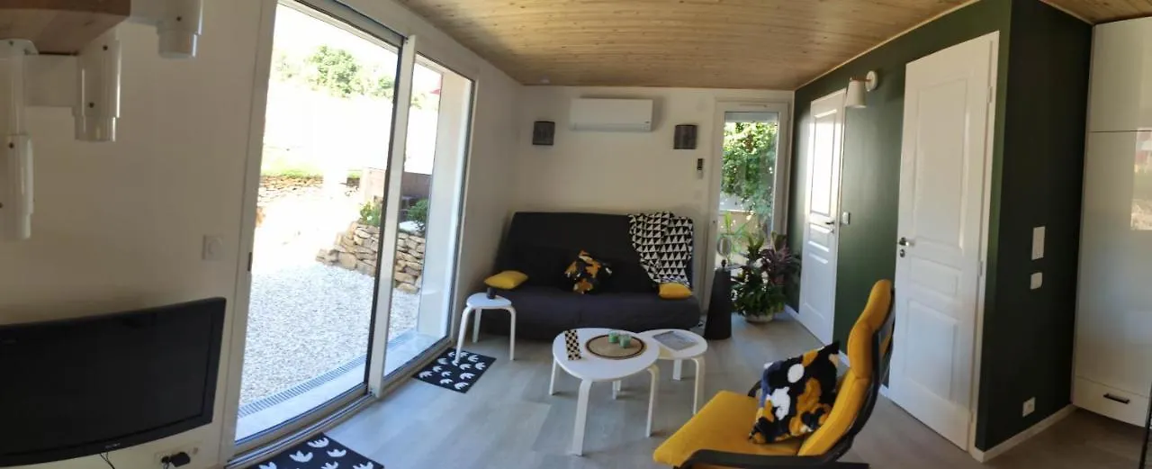 Campagne Et Jacuzzi ... C'Est Cosy Le Bumble Bee ! Villa Panossas 0*,  France