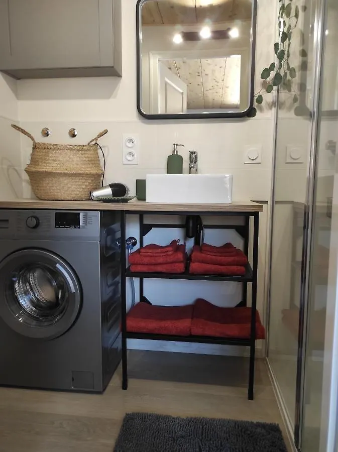 Campagne Et Jacuzzi ... C'Est Cosy Le Bumble Bee ! Villa Panossas